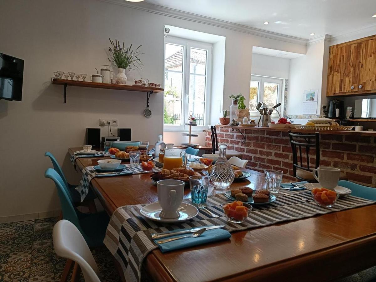 Maison Sur Le Lot Saint-Vincent-Rive-d'Olt Luaran gambar